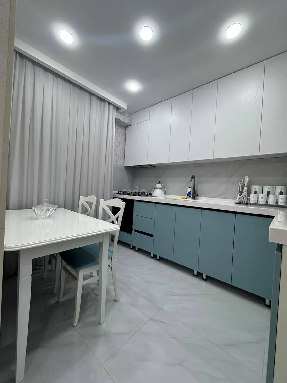 Kirayə 3 otaqlı mənzil 28 May metrosu yaxınlığında — Mənzil, Bakı (6)