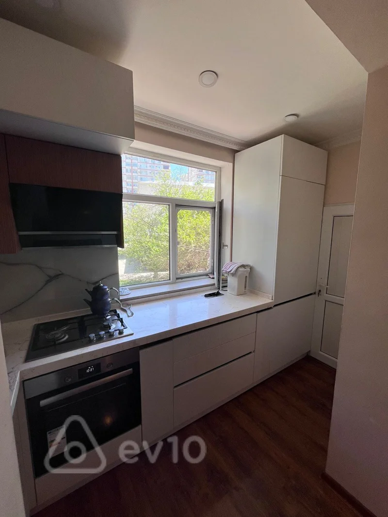 3 otaqlı mənzil, 90 m², Aşıq Molla Cümə küç — Mənzil, Bakı (2)