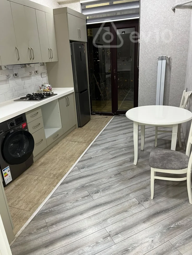 2 otaqlı mənzil, 95 m², Mirəsədulla Mirqasımov k — kirayə — Mənzil, Bakı (8)