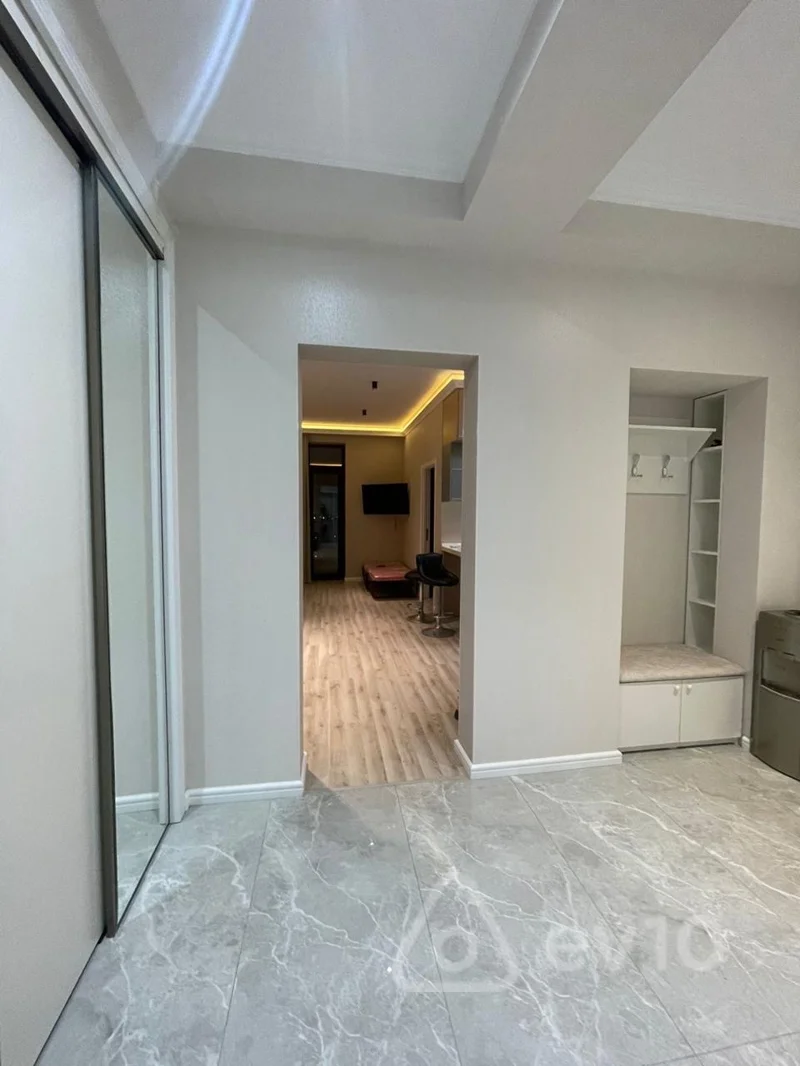 2 otaqlı mənzil, 80 m², M.Xiyabani küçəsi — kirayə — Mənzil, Bakı (10)