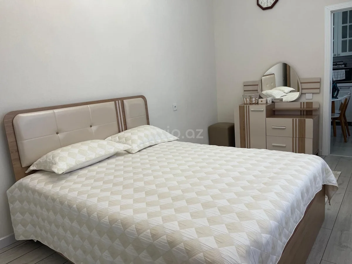 3 otaqlı tam təmirli mənzil satılır Köhnə Günəşli qəsəbəsində — Mənzil, Bakı (8)