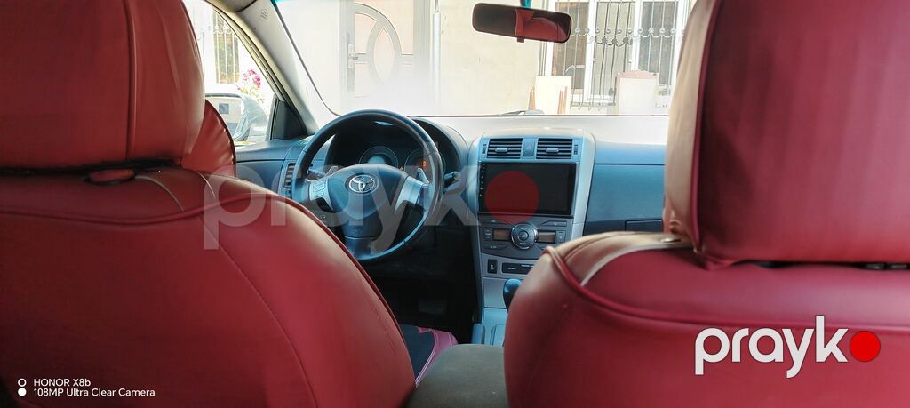 Toyota Corolla sedan - Kuzov: gümüş rəng, 4 qapı, 5 yerlik — Avtomobillər, Saray (3)