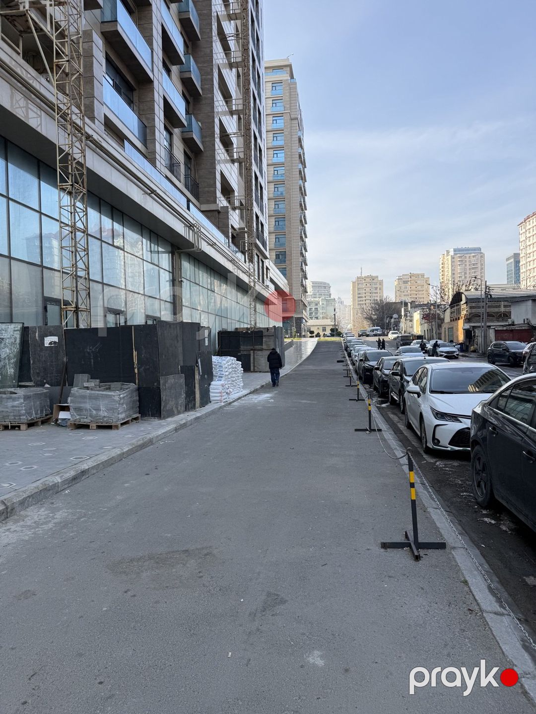 Satılır obyekt 285 m² — Əmlak, Bakı (3)
