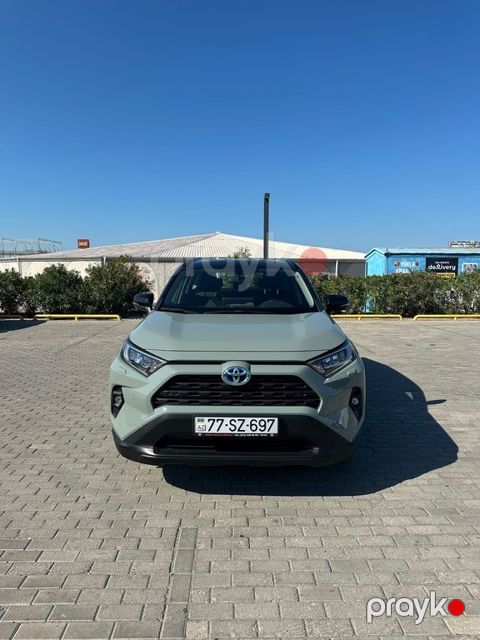 Toyota RAV4, 2.5 L, 1.6 kWh, 2024 il, 68 000 km — Bakı