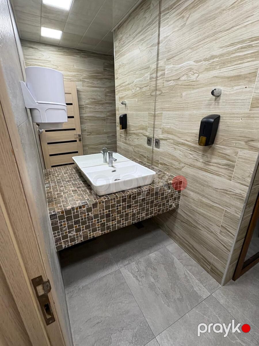 İcarəyə verilir 20 otaqlı ofis 2000 m² — Ofis, Bakı (7)