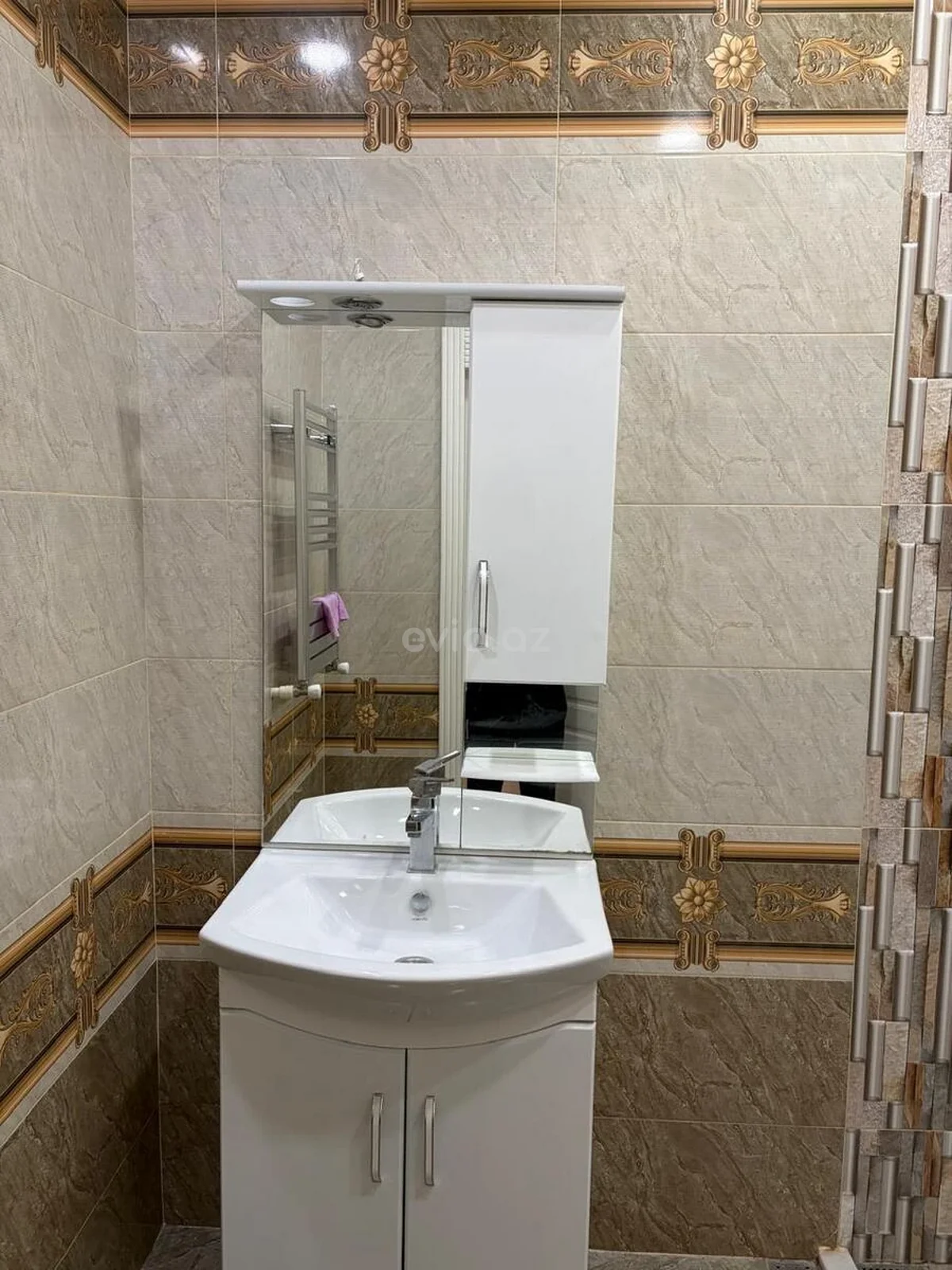 Kirayə 2 otaqlı mənzil Elmlər Akademiyası metrosu yaxınlığında — Mənzil, Bakı (6)