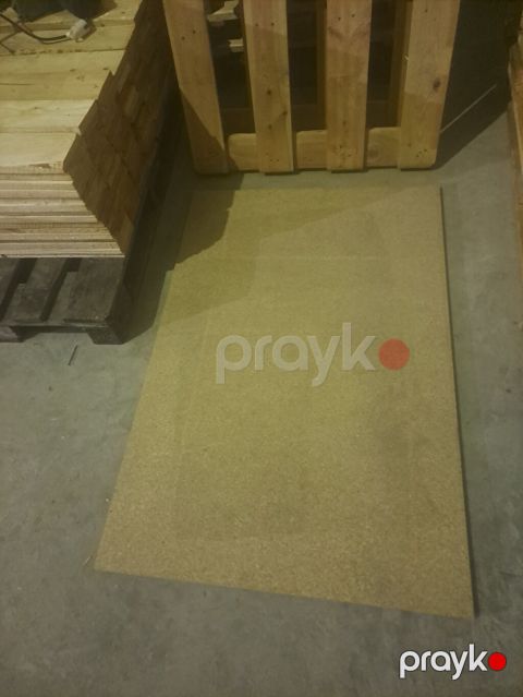 Məhsul: DSP (taxta yonqar lövhəsi) Təsvir: - Material: Taxta yonqarı — Sumqayıt