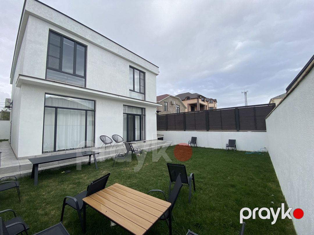 Satılır 5 otaqlı həyət evi/bağ evi 240 m² — Ev, villa, Bakı (10)