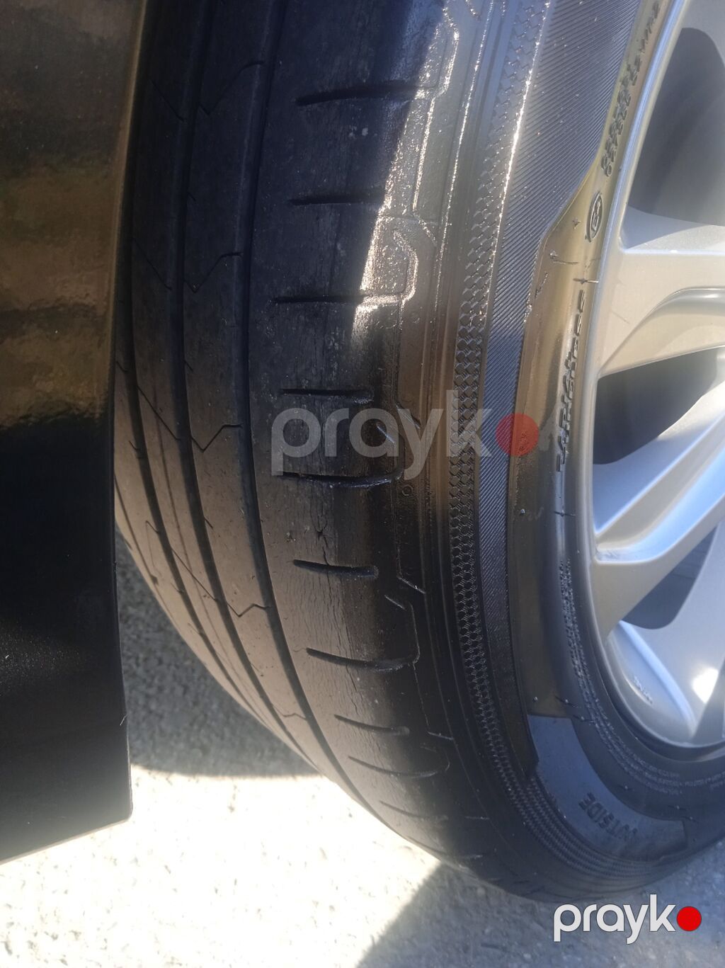 Təkər satılır 4 ədəd eyni yerlərdir Hyundai orijinal yüngül lehimli — Diskləri, Sumqayıt (2)
