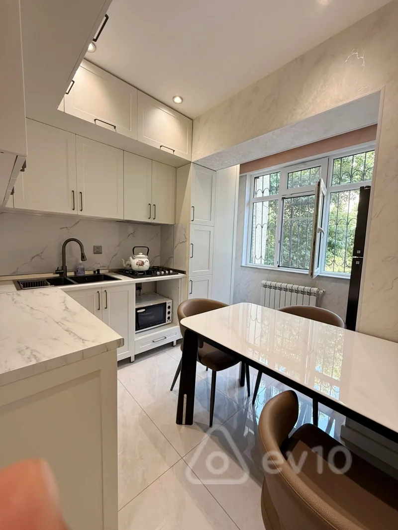 4 otaqlı mənzil, 100 m², Elsen Suleymanov 7 — Mənzil, Bakı (10)