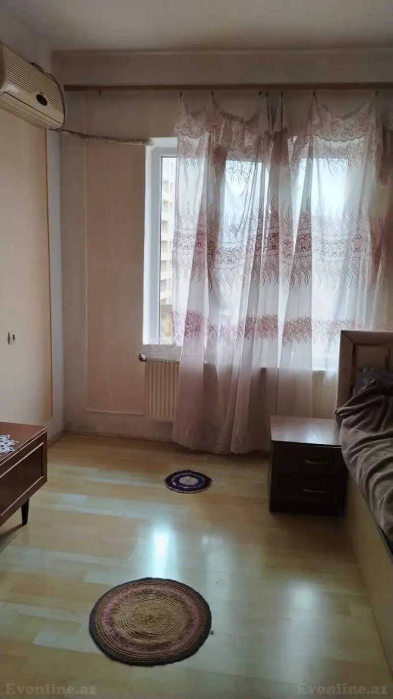 Satılır 4 otaqlı Mənzil Köhnə tikili 85 m² Bakı, Yasamal r — Mənzil, Bakı (5)