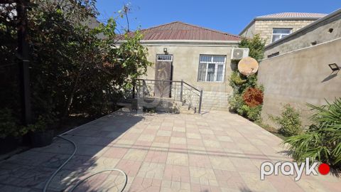 Satılır 3 otaqlı həyət evi/bağ evi 90 m² — Bakı