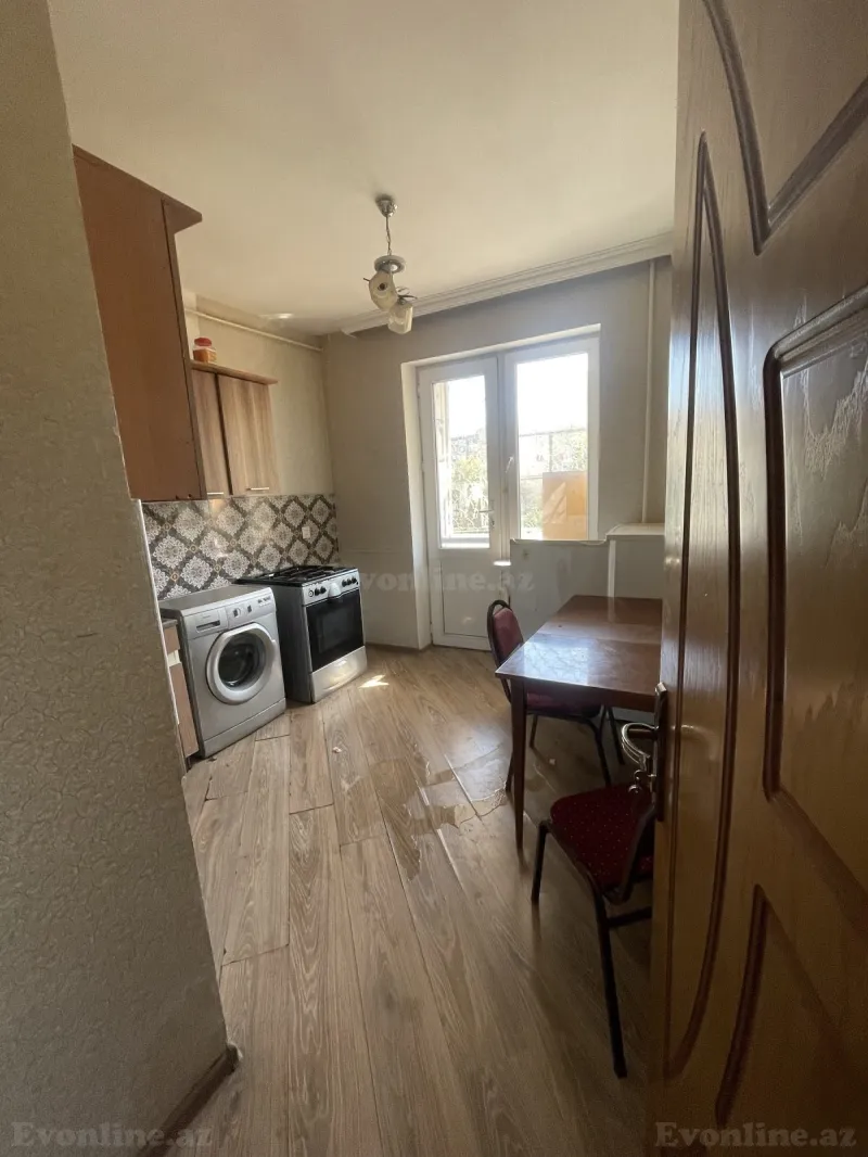 Kirayə verilir 3 otaqlı Mənzil Köhnə tikili 90 m² Bakı, Xətai r., Xalqlar Dostluğu m., Əhmədli — Mənzil, Bakı (8)