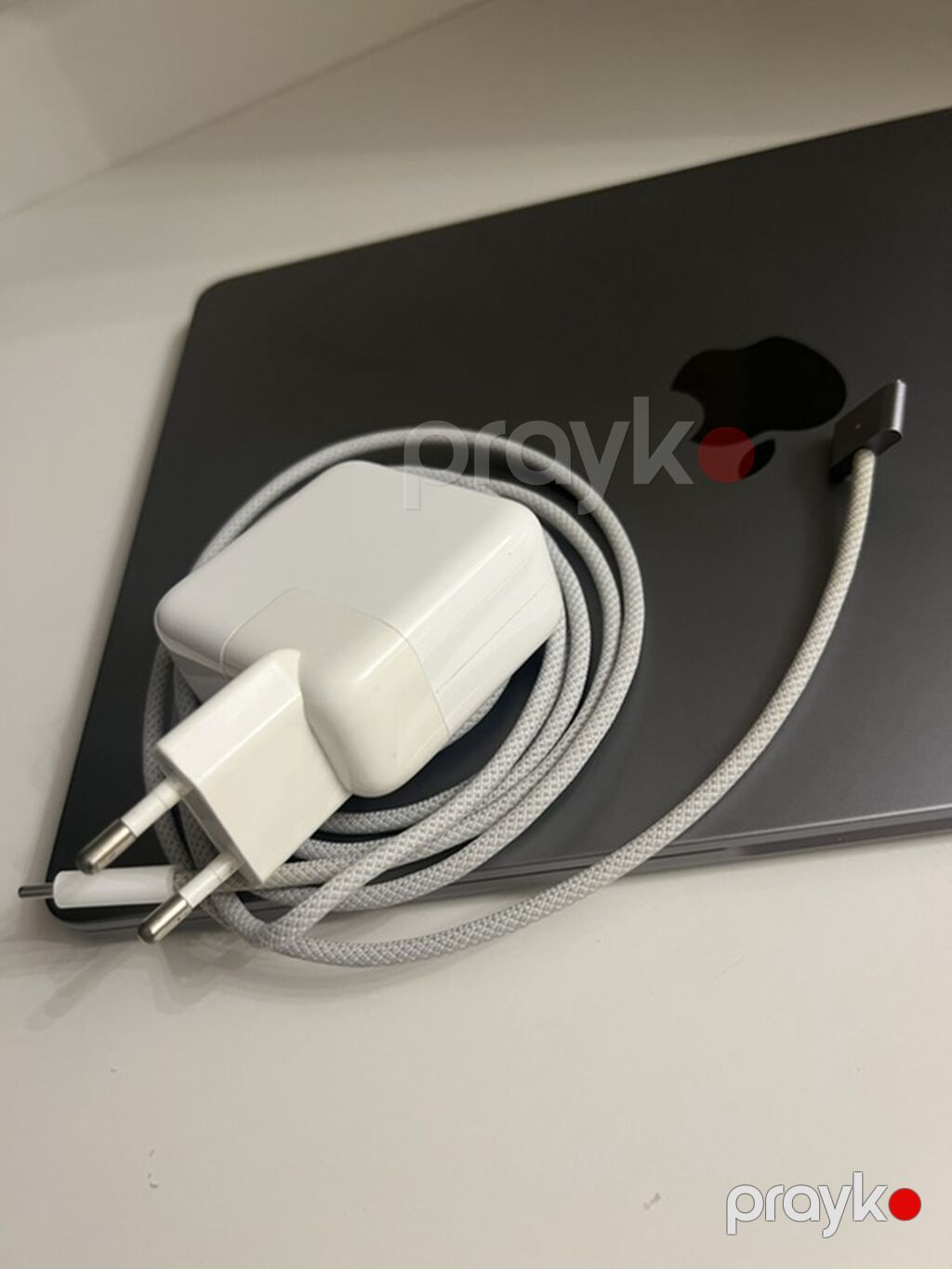 İşlənmiş Apple MacBook, 13.3 Apple M3, 256 GB, Ünvandan götürmə — Apple Macbook, Bakı (4)