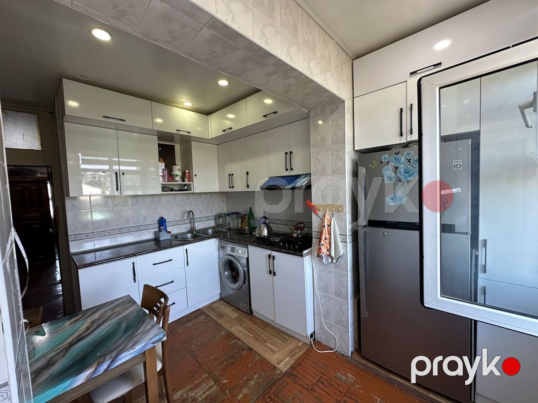 Satılır 4 otaqlı köhnə tikili 90 m² — Mənzil, Bakı (11)