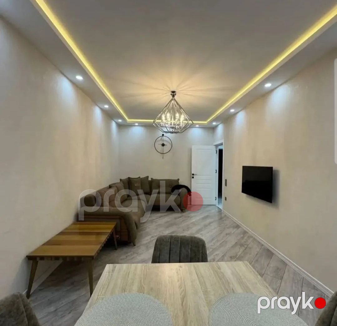 Satılır 2 otaqlı köhnə tikili 70 m² — Mənzil, Bakı (2)