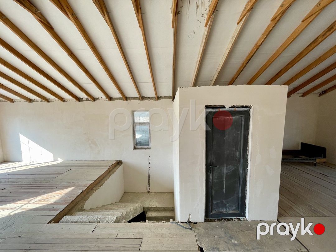 Satılır 5 otaqlı həyət evi/bağ evi 250 m² — Ev, villa, Bakı (11)
