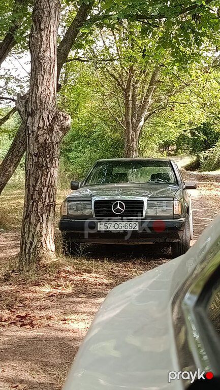 Mercedes 300 D, 3.0 L, 1988 il, 483 160 km — Ağstafa