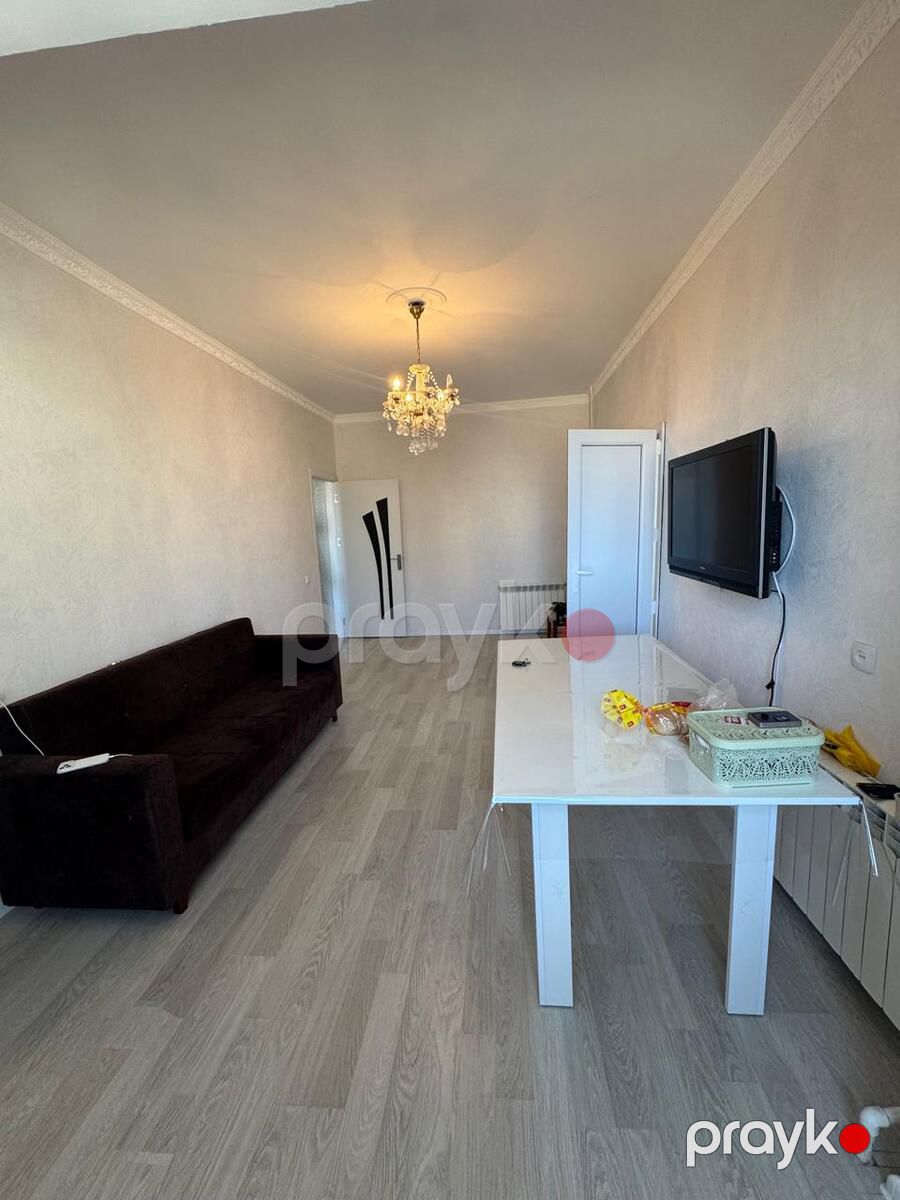 Satılır 2 otaqlı köhnə tikili 48 m² — Mənzil, Bakı (2)