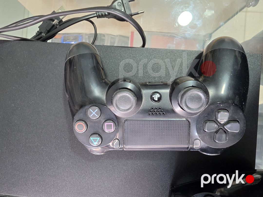 PlayStation 4 — Oyunlar, konsollər və proqramlar, Bakı (3)