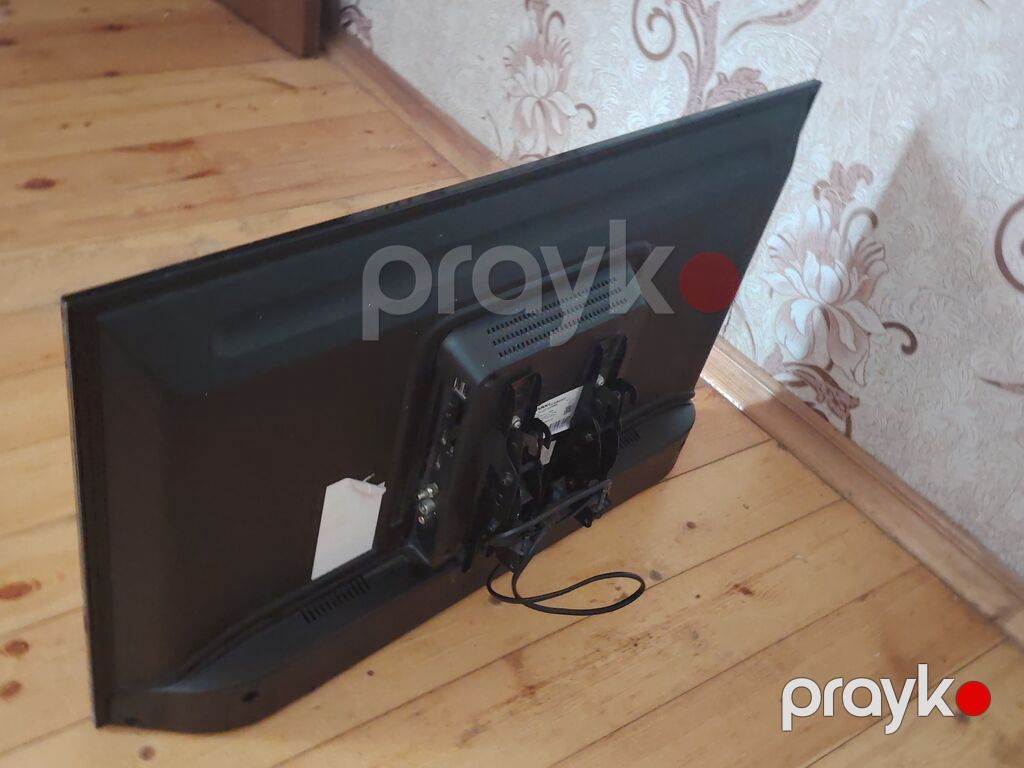 Shivaki LED televizor + divar asqısı və kabel dəsti (Ekran sınıqdır — Televizorlar, Saray (2)