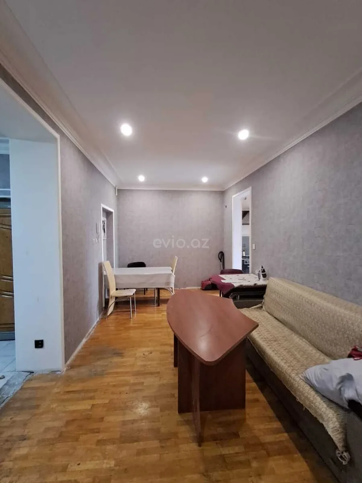 Kirayə 5 otaqlı mənzil Nəsimi rayonunda — Bakı