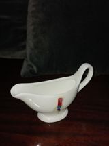 Ağ rəngli porselen sous qabı (gravy boat) - Material: Yüksək — Palto