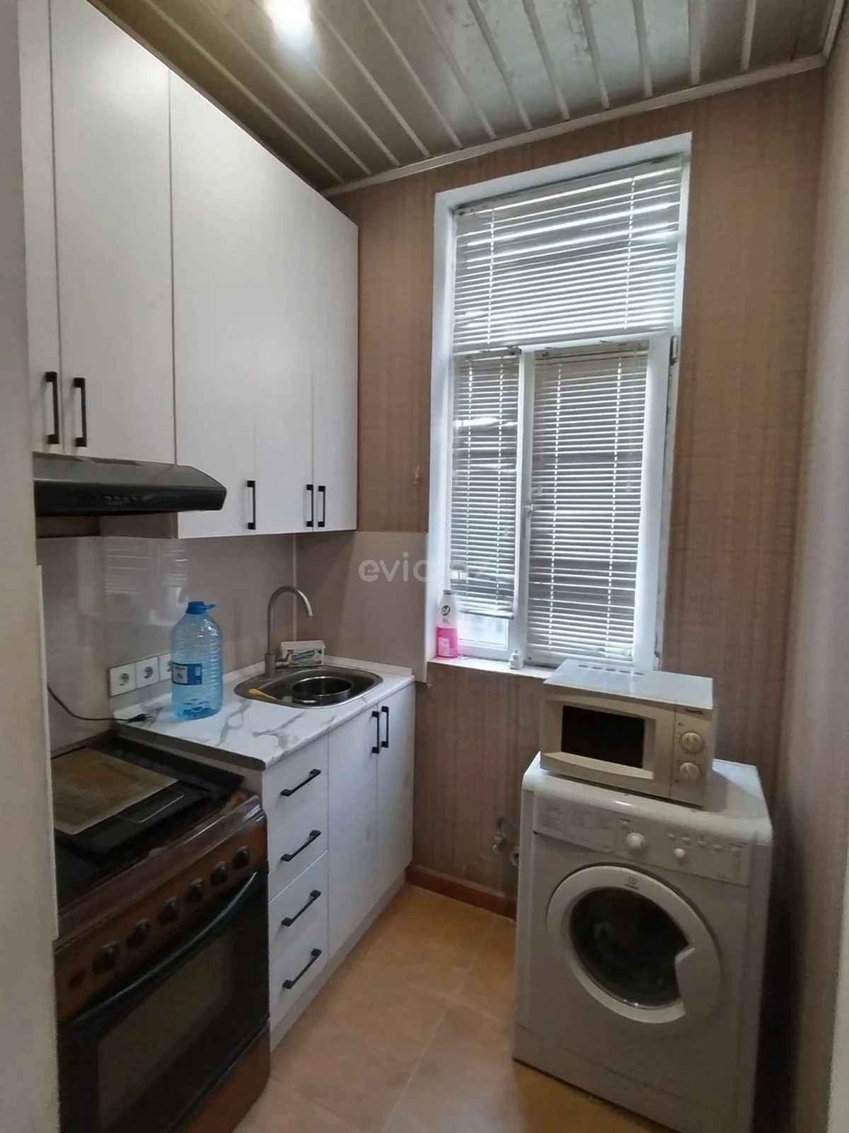 Kirayə 2 otaqlı mənzil 28 May metrosu yaxınlığında — Mənzil, Bakı (8)