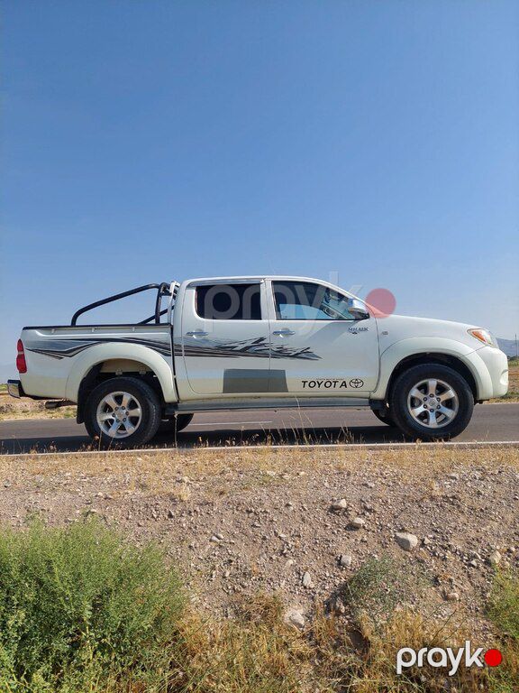 Toyota Hilux, 2.5 L, 2005 il, 136 000 km — Avtomobillər, Naxçıvan (6)