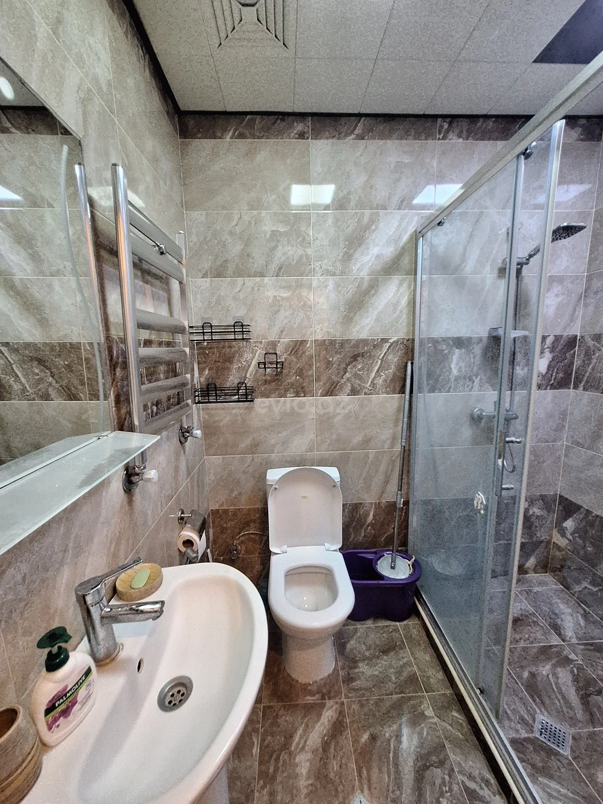 Kirayə 2 otaqlı mənzil Neftçilər metrosu yaxınlığında — Mənzil, Bakı (9)