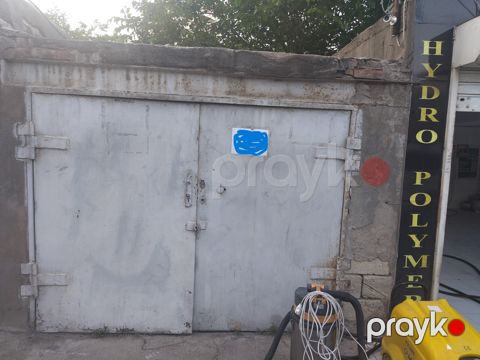 Qaraj icarəyə verilir. Elmlər Akademiyası m — Bakı