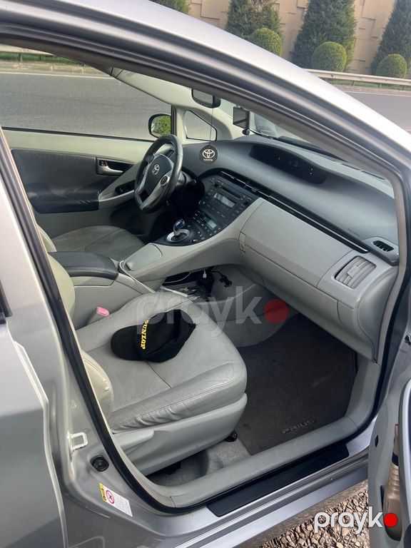 Toyota Prius, 1.8 L, 1.3 kWh, 2011 il, 296 340 km — Avtomobillər, Bakı (8)