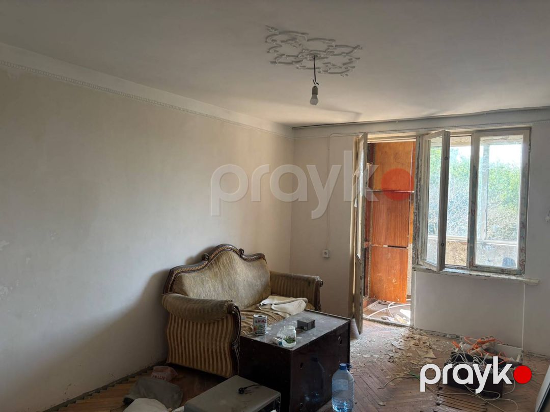 Satılır 2 otaqlı köhnə tikili 60 m² — Mənzil, Bakı (2)