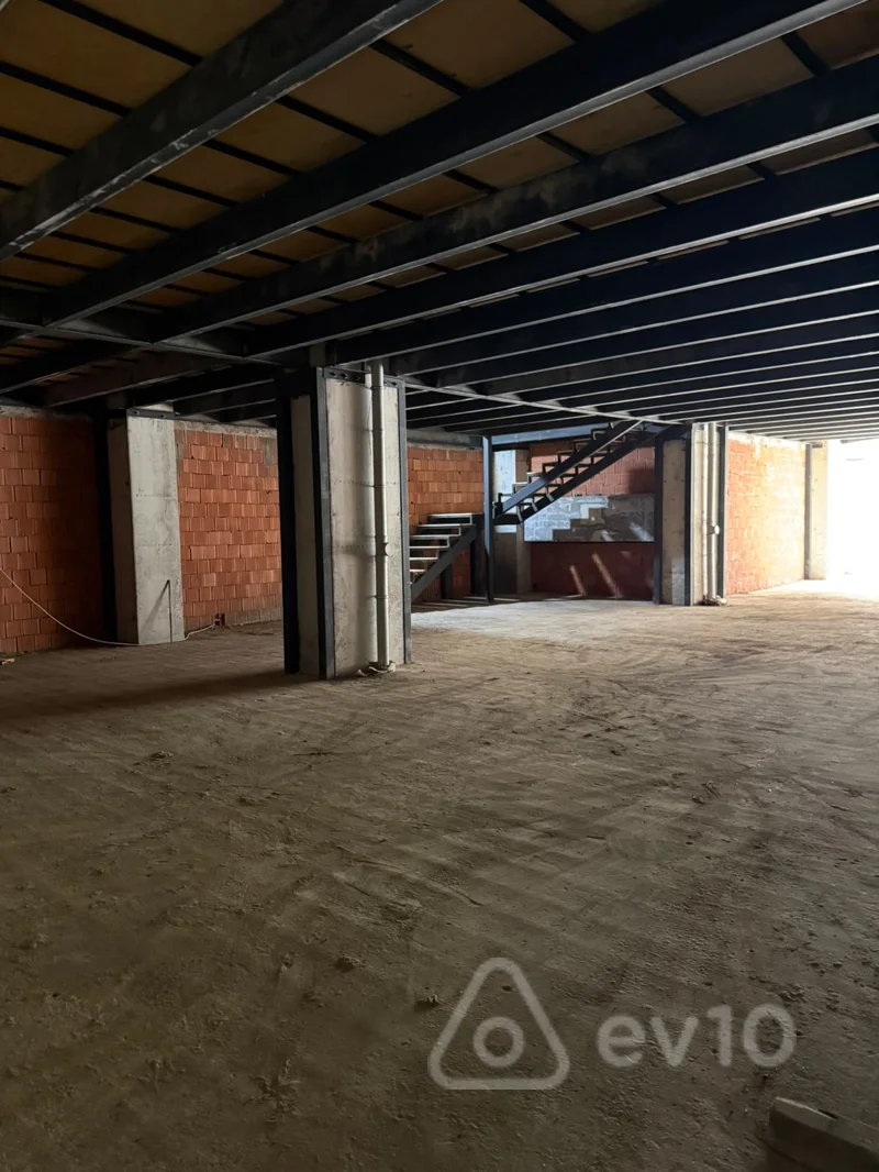 Obyekt, 385 m², Nəcəfqulu Rəfiyev k. — kirayə — Əmlak, Bakı (5)