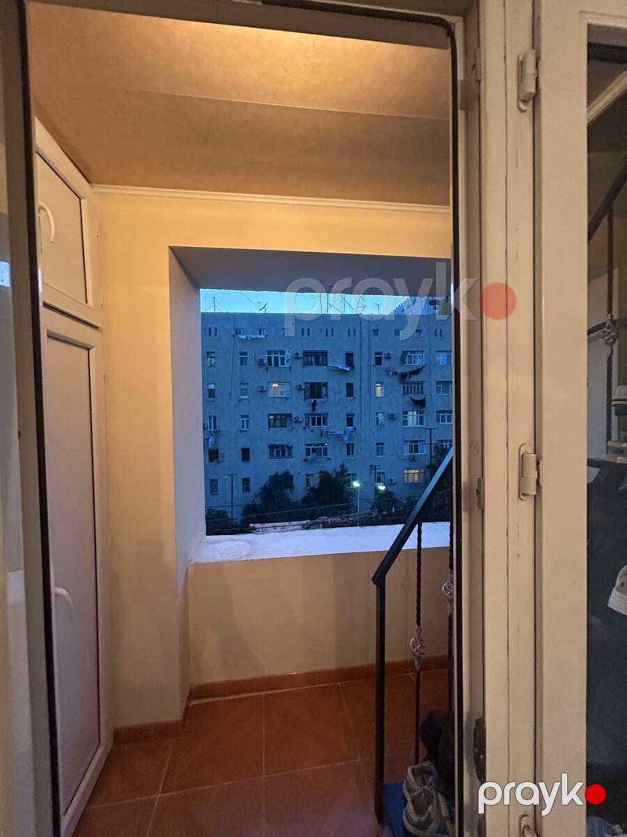 Satılır 2 otaqlı köhnə tikili 65 m² — Mənzil, Bakı (4)