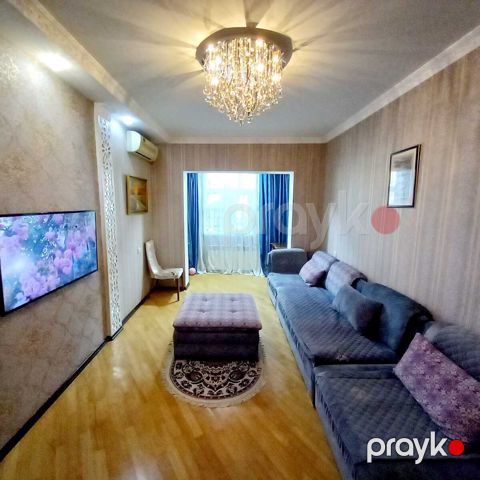 Satılır 3 otaqlı köhnə tikili 90 m² — Bakı