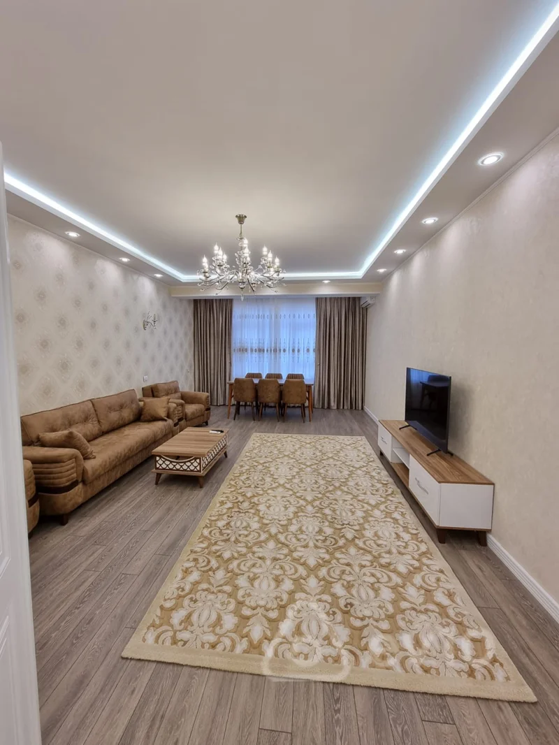 3 otaqlı mənzil, 145 m², Cəfər Cabbarlı 34 — kirayə — Mənzil, Bakı (2)