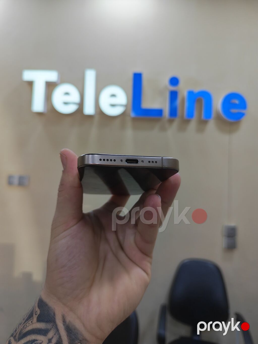 IPhone 16 Pro, 128 GB, Desert Titanium, Zəmanət, Simsiz şarj, Face ID — Apple iPhone, Bakı (7)
