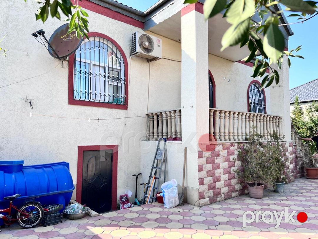 Satılır 4 otaqlı həyət evi/bağ evi 150 m² — Ev, villa, Bakı (2)
