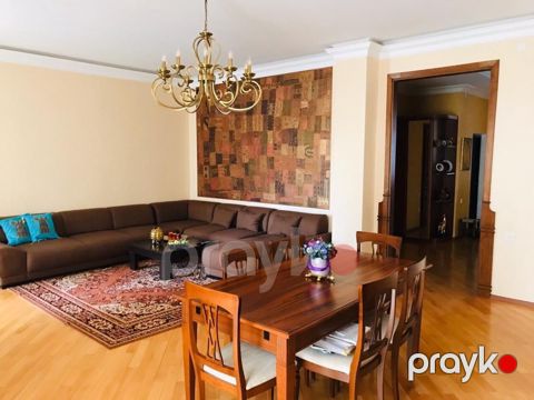 Satılır 5 otaqlı yeni tikili 200 m² — Bakı