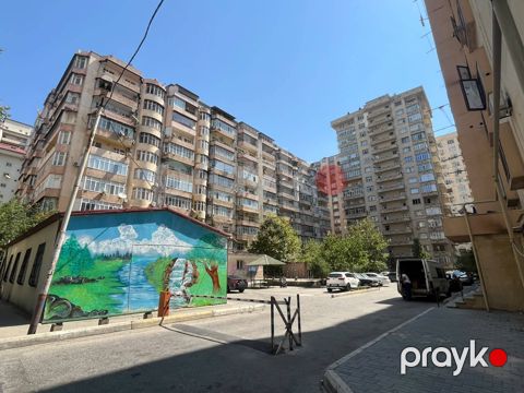Satılır 4 otaqlı yeni tikili 170 m² — Bakı