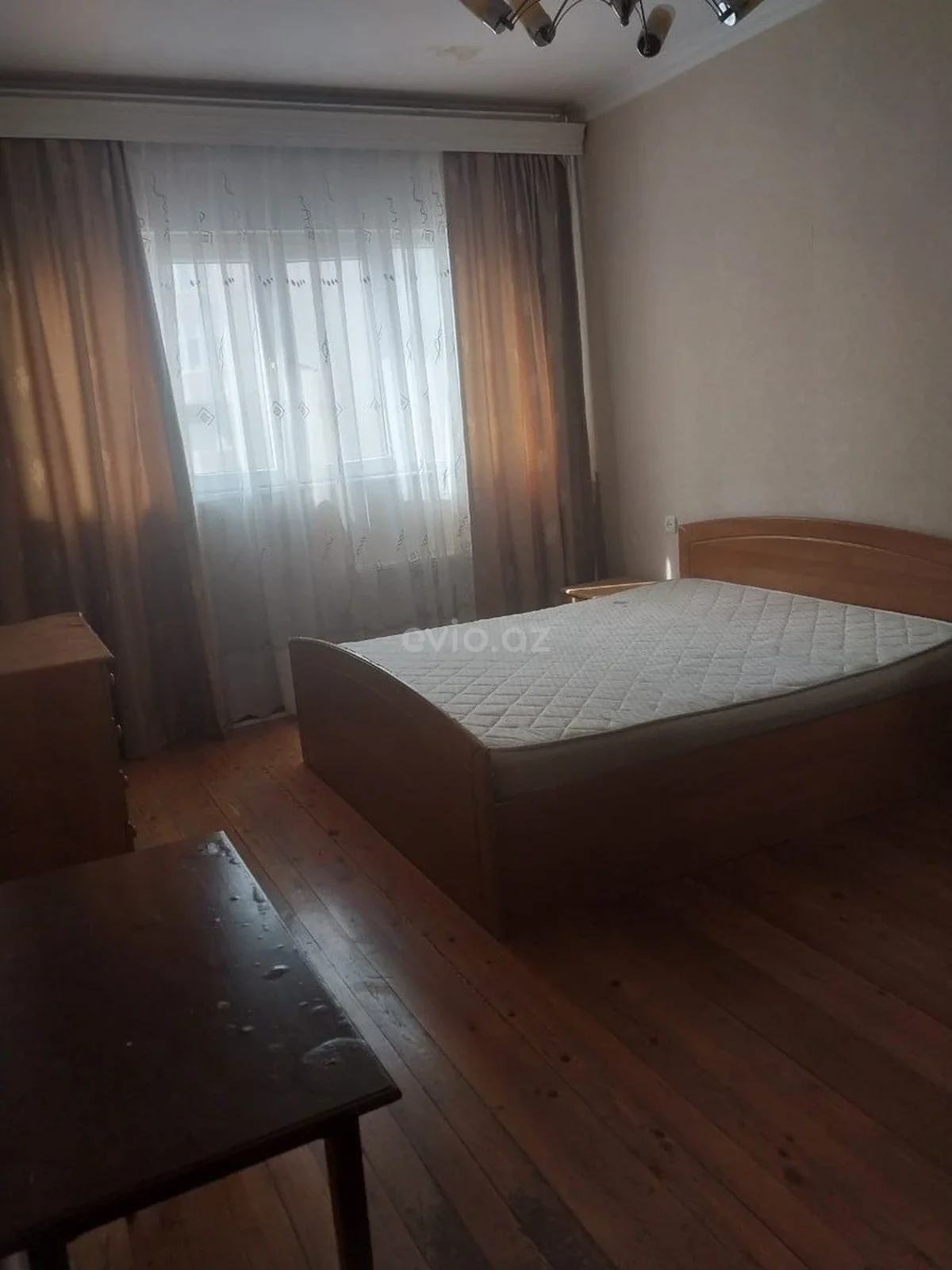 Kirayə 4 otaqlı mənzil Yeni Yasamal qəsəbəsində — Bakı