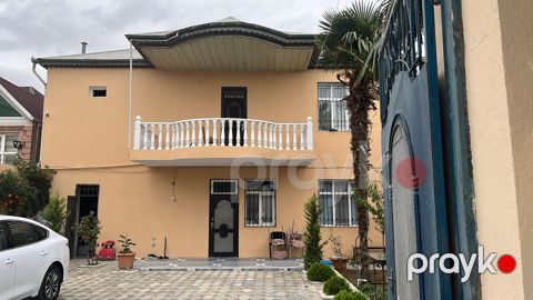 Satılır 6 otaqlı həyət evi/bağ evi 300 m² — Bakı