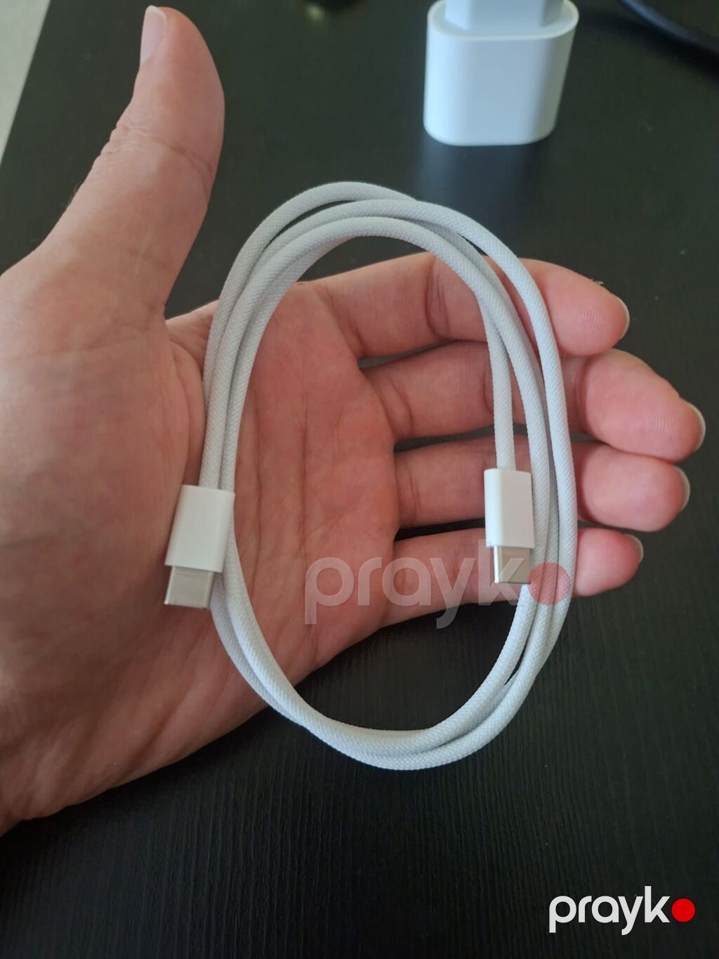 Apple iPhone USB kabeli. Originaldı. Yeniden secilmir hec bir leke ve — Smartfon üçün kabelləri və keçidçilər, Bakı (2)