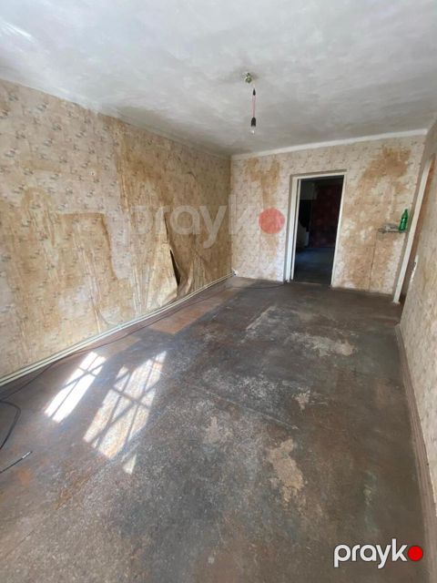 Satılır 2 otaqlı köhnə tikili 55 m² — Bakı