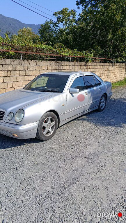 Mercedes E 280, 2.8 L, 1996 il, 500 000 km — Avtomobillər, Qax (2)