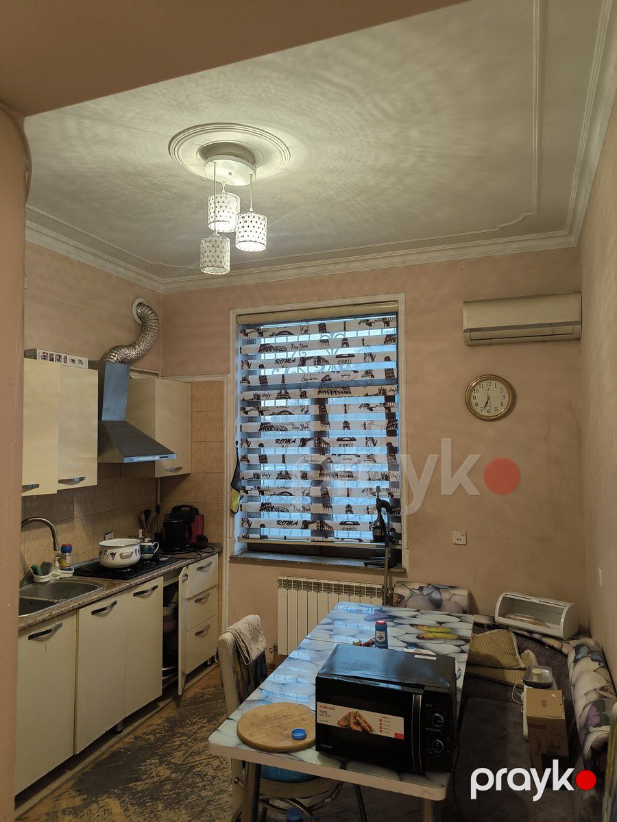 Satılır 3 otaqlı köhnə tikili 99 m² — Mənzil, Bakı (2)