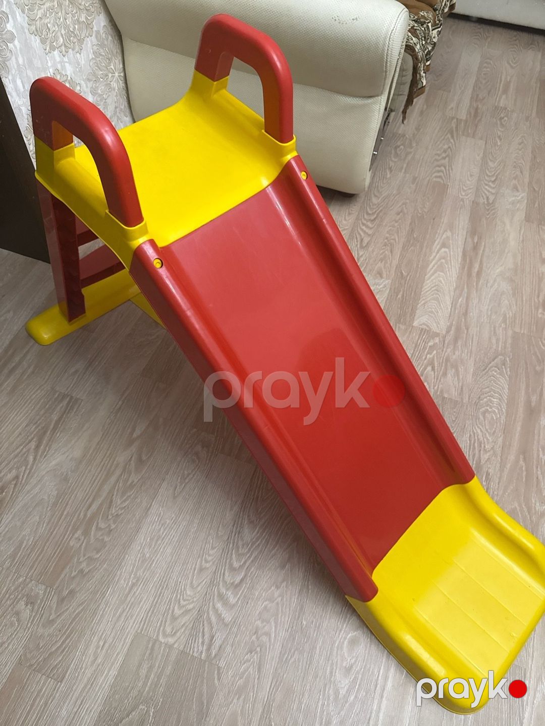 Sürüşkən — Oyun və idman kompleksləri, Bakı (3)