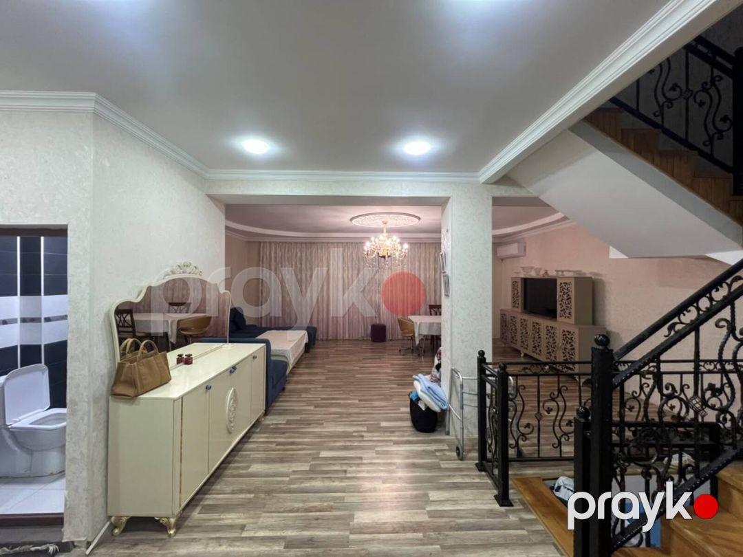 Satılır 4 otaqlı həyət evi/bağ evi 240 m² — Ev, villa, Bakı (4)