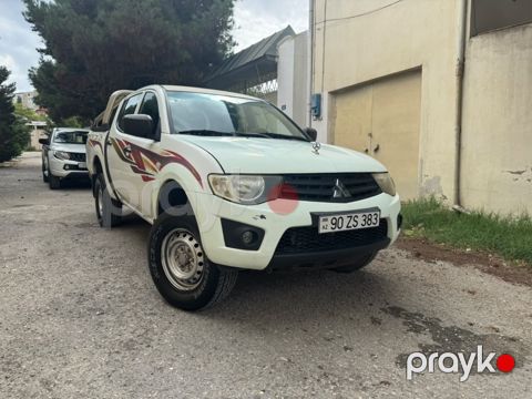 Mitsubishi L 200, 2013 il — Bakı